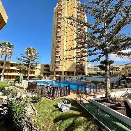 Vistas Cristianos 2 Swimming Pools * 洛斯克里斯蒂亚诺斯